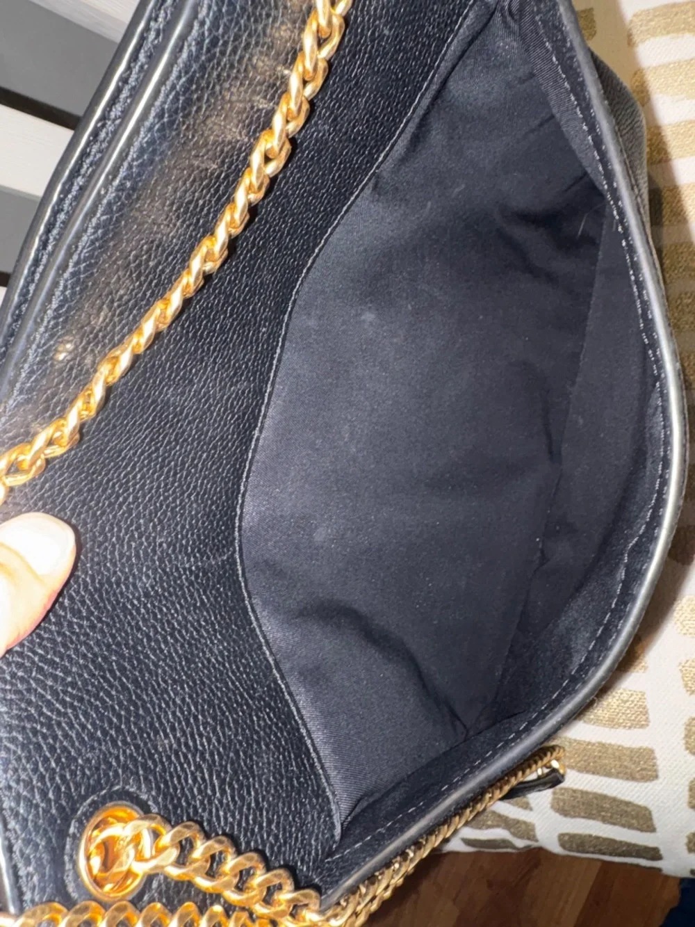Tory Burch Carson swing back chain bag